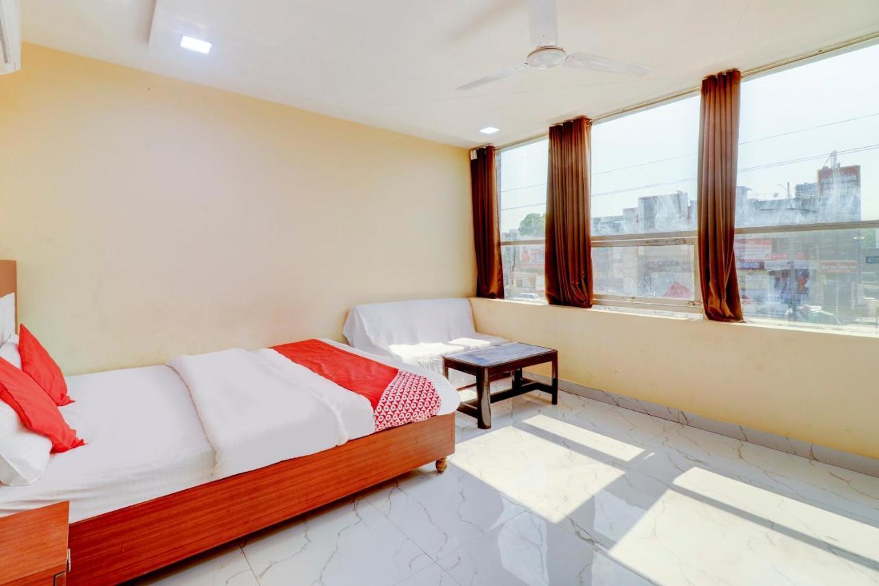Oyo Flagship 73009 Hotel City Inn Dayal Bagh 외부 사진